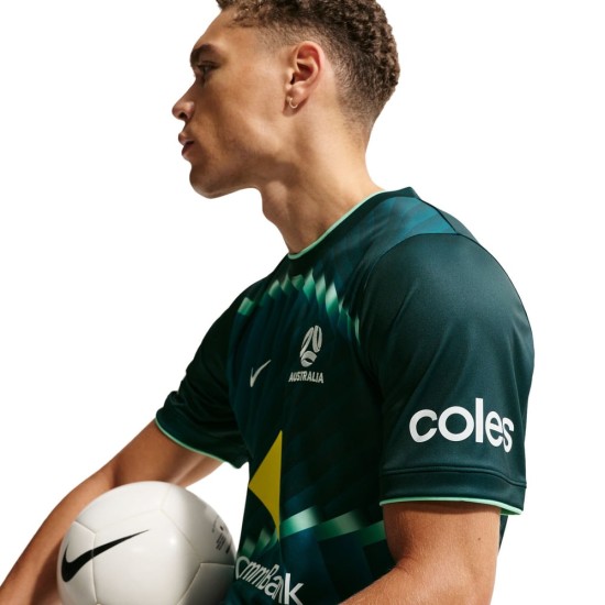 Maglia Australia Pre-Partita Coppa del Mondo 2026 Third Uomo Maglia Australia Pre-Partita Coppa del Mondo 2026 Third Uomo