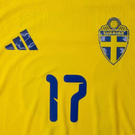 Donna Maglia Svezia 2026 Home Autentica Coppa del Mondo GYÖKERES #17