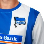 Maglia Home a Maniche Lunghe Hertha BSC 2026/27 Bambino Maglia Home a Maniche Lunghe Hertha BSC 2026/27 Bambino