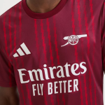 Bambino Arsenal 2025/26 Terza Maglia Pre-partita – Rossa Bambino Arsenal 2025/26 Terza Maglia Pre-partita – Rossa