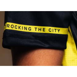Bambino Brentford 2025/26 Maglia Speciale Hard-Fi CCTV